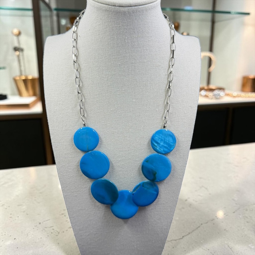 NWT Disney Parks Blue Shell Disc Statement Necklace Silver Coastal Resort 24in